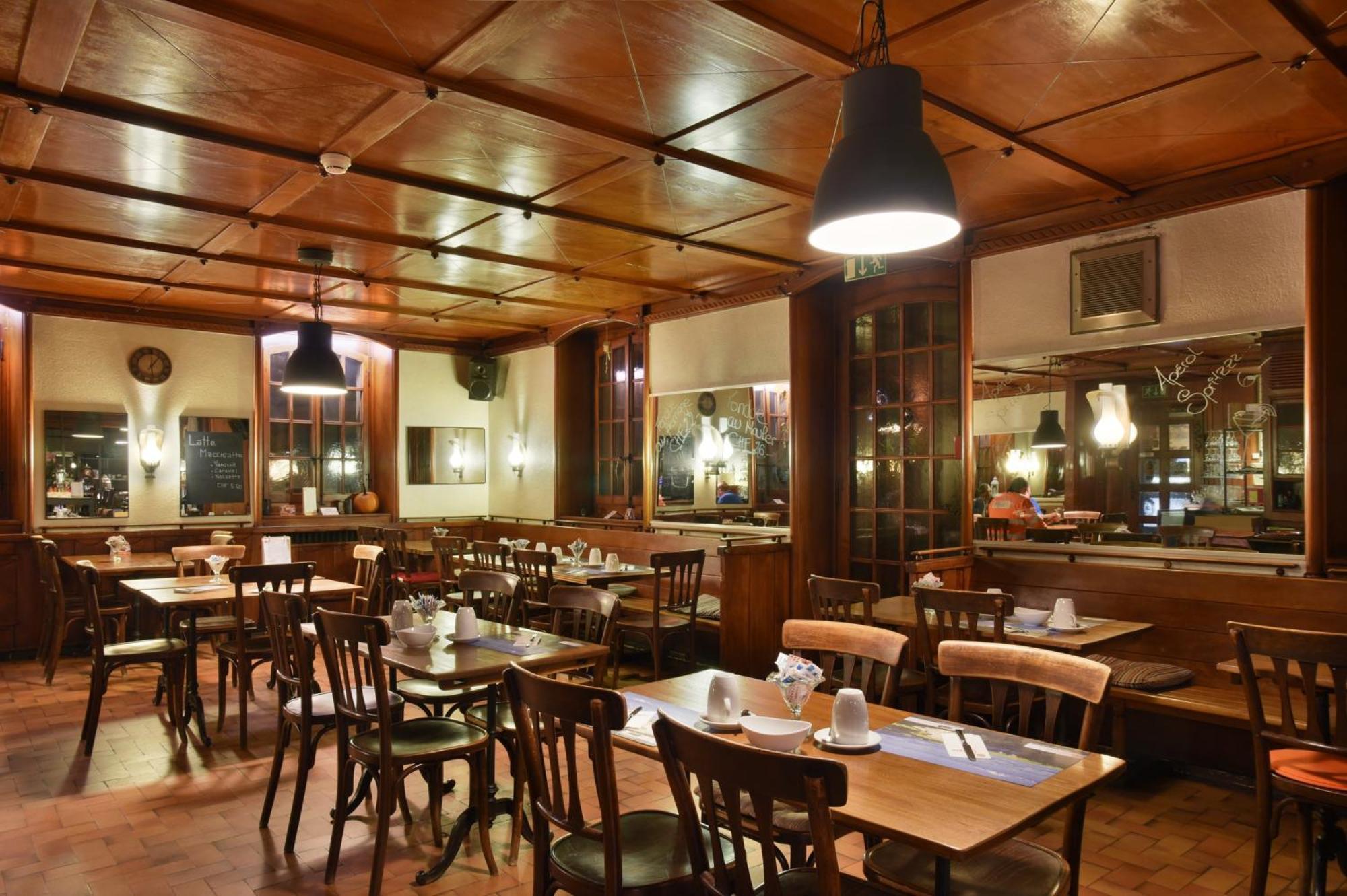 Hotel De L'Aigle Couvet Luaran gambar