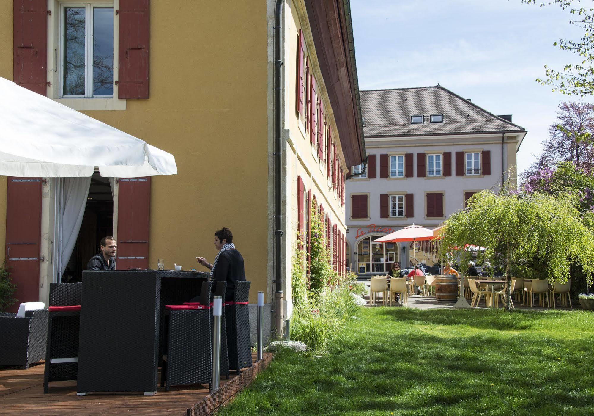 Hotel De L'Aigle Couvet Luaran gambar